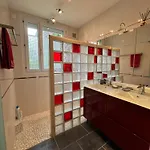 Rez-de-chaussee De Plain-pied Avec Parking Prive Au Centre Dieppe